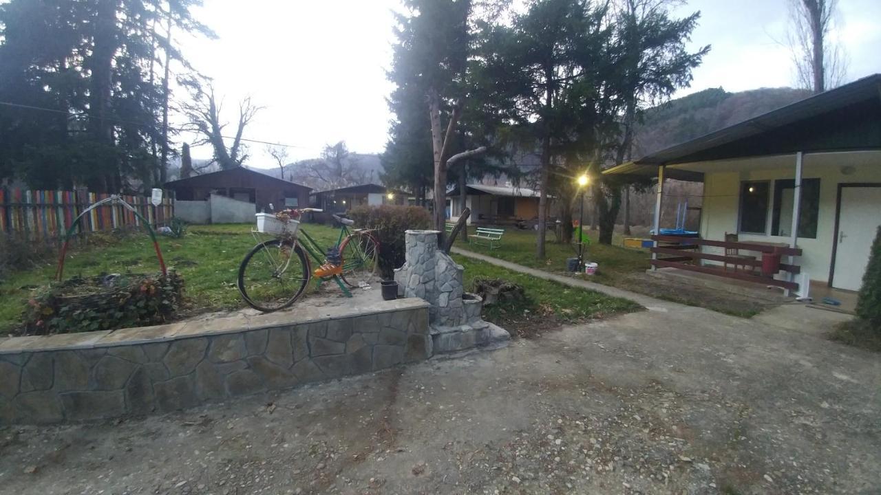 Къща За Гости Дъга Cherni Osum Exterior foto